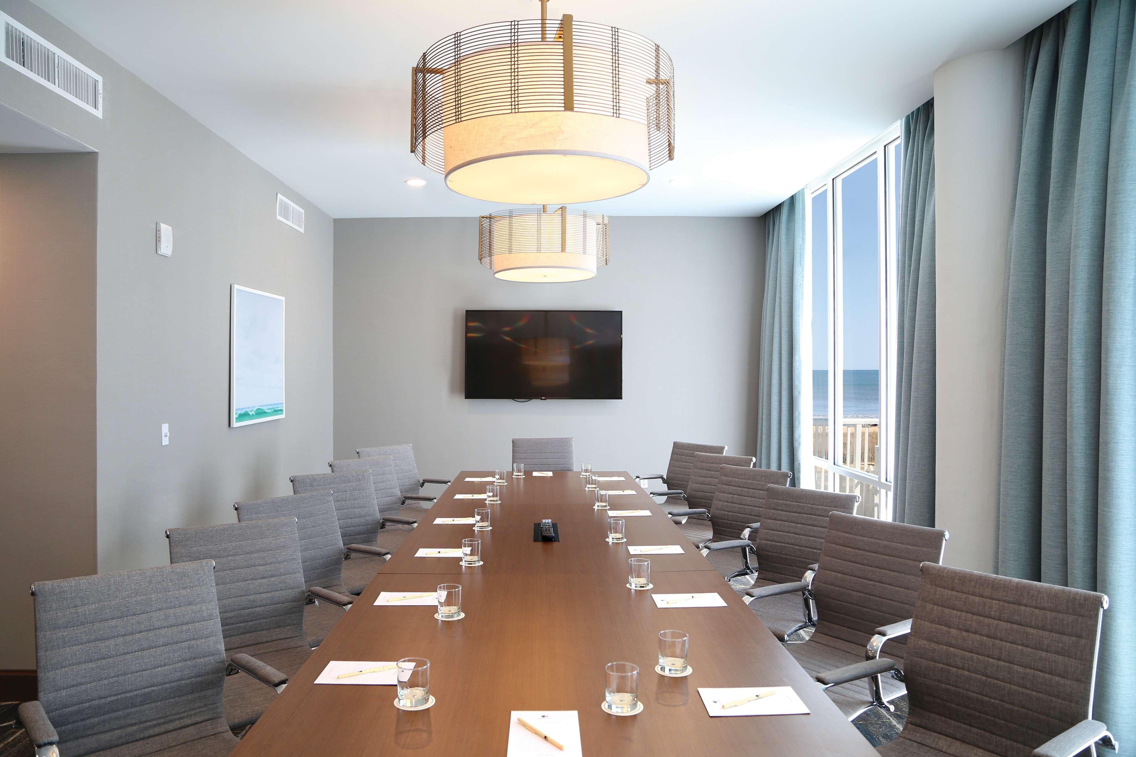 Doubletree By Hilton Ocean City Oceanfront Екстер'єр фото