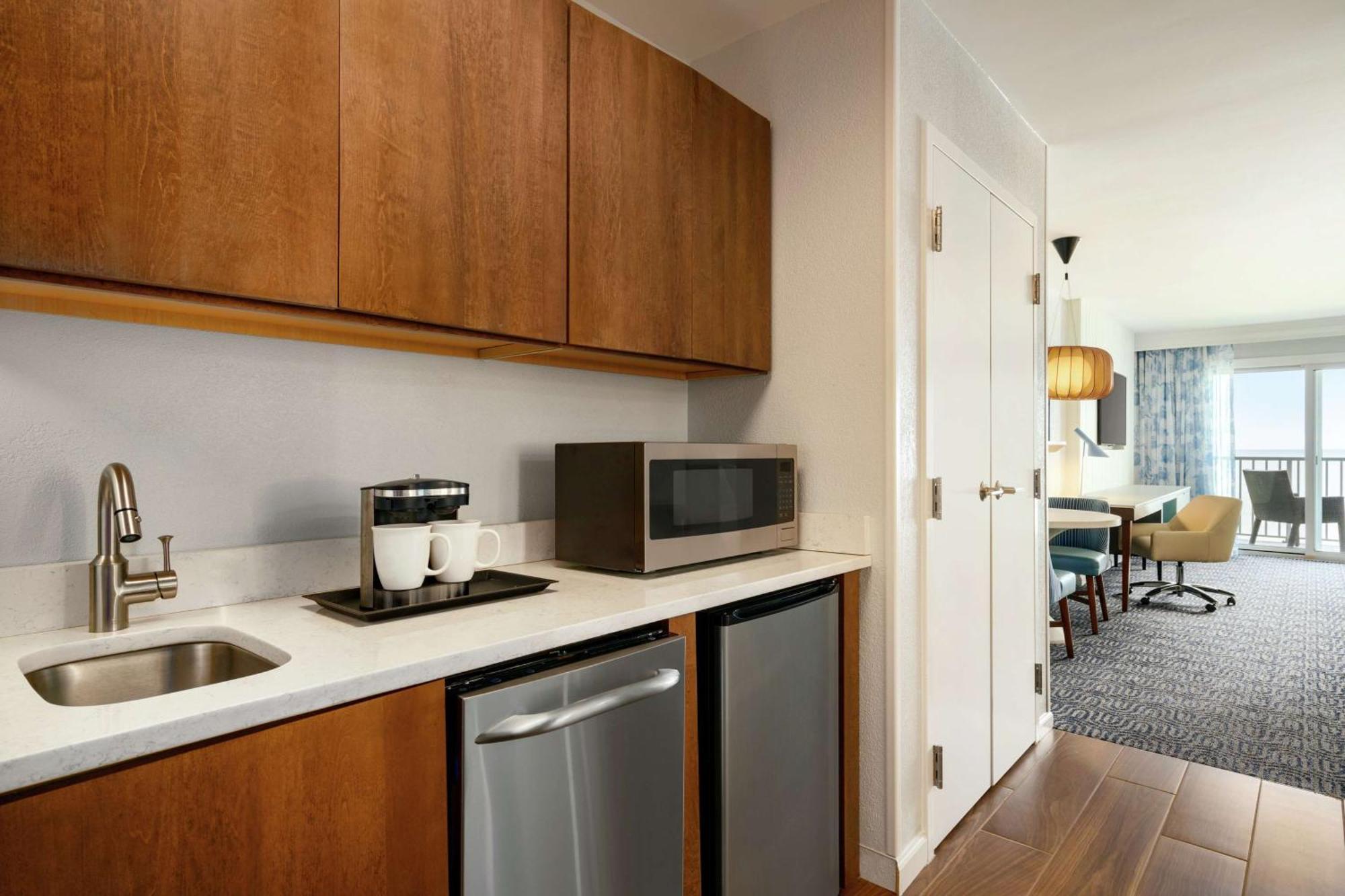 Doubletree By Hilton Ocean City Oceanfront Екстер'єр фото